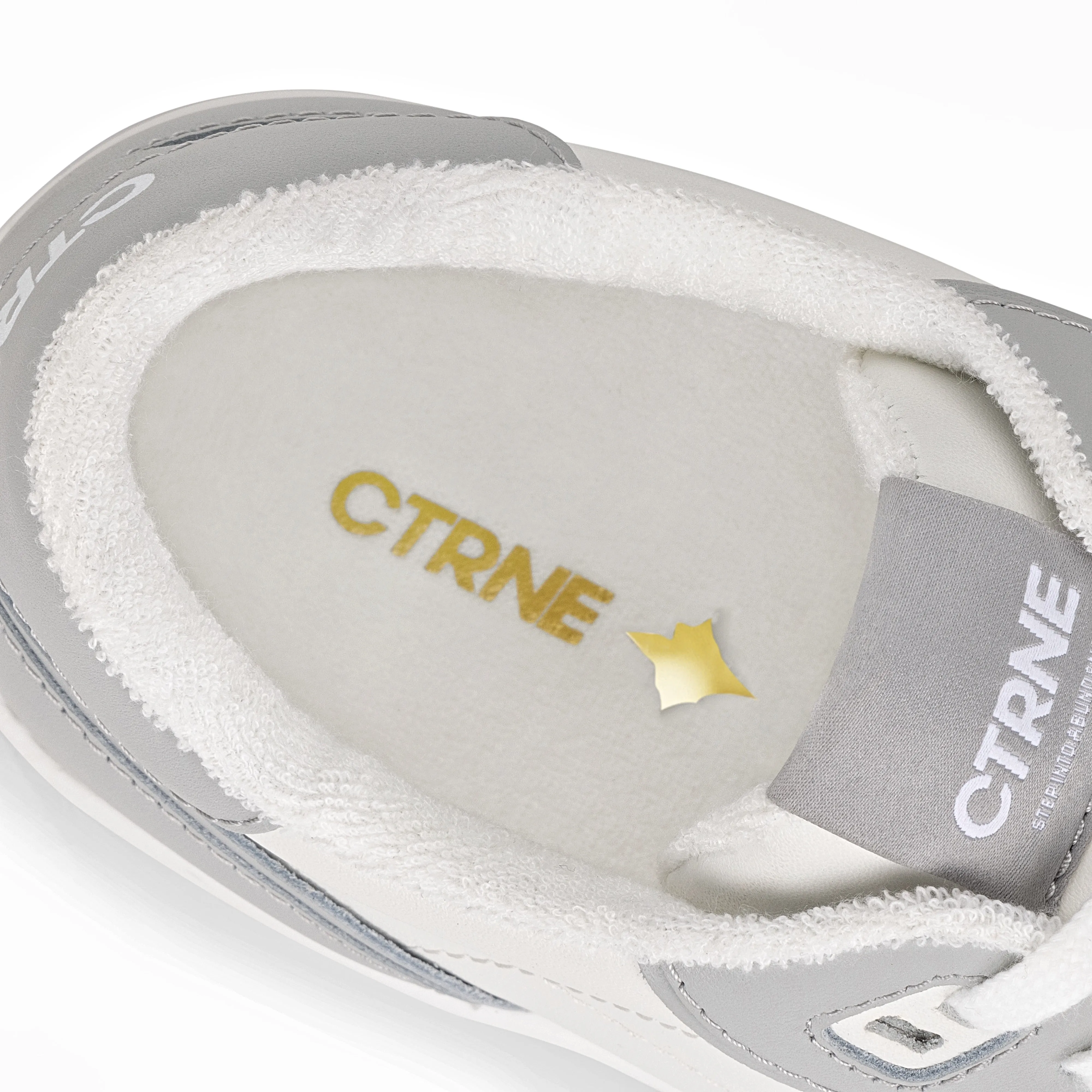 Orgonite Manifest Sneaker in White/Grey/Leather
