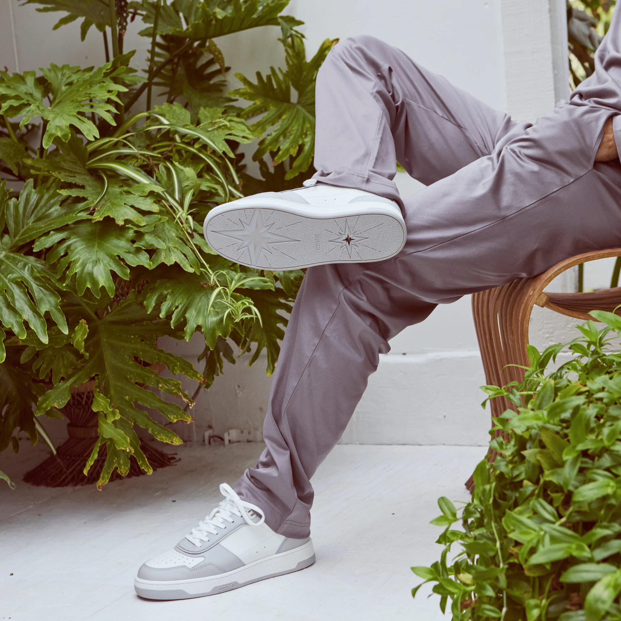 Orgonite Manifest Sneaker in White/Grey/Leather